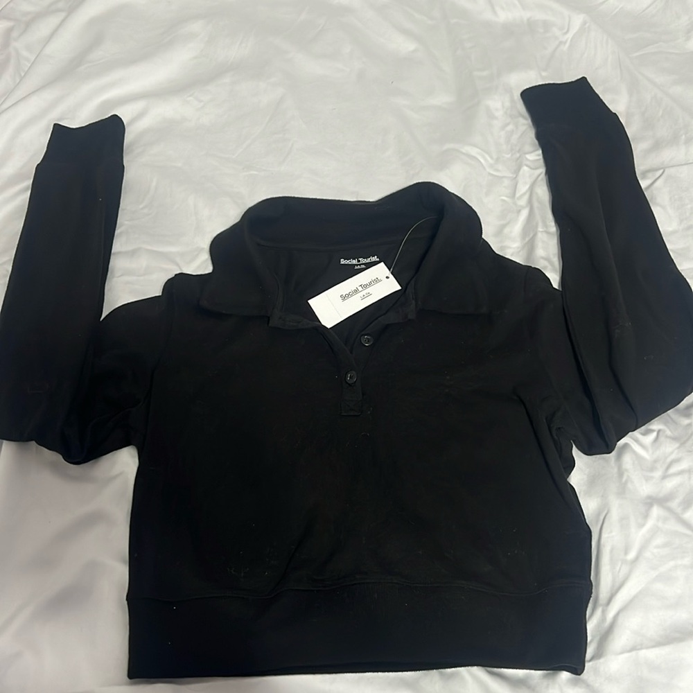 Hollister Black Sweatshirt